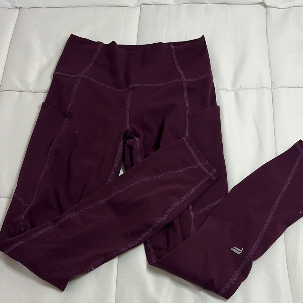 Purple Fabletics Leggings